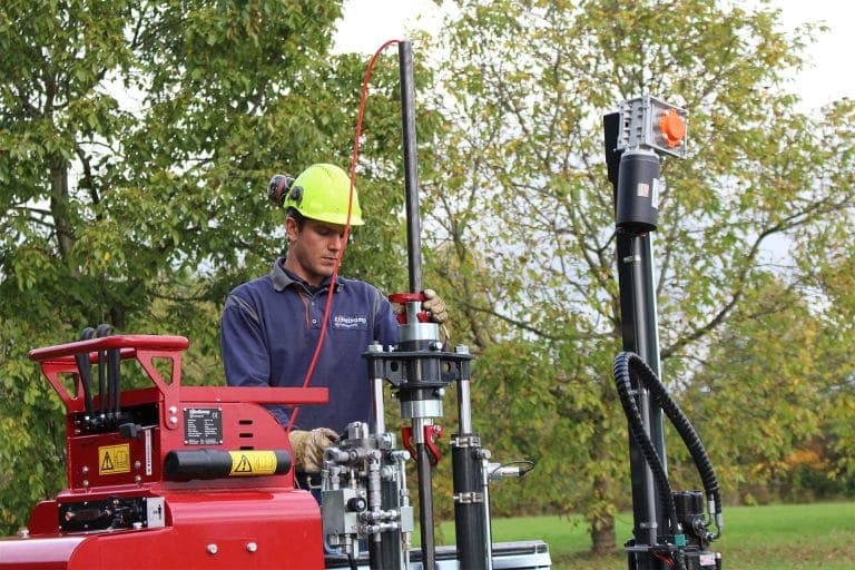 Equipo hidráulico CC 130 para ensayos CPT urbanos - miniatura 3