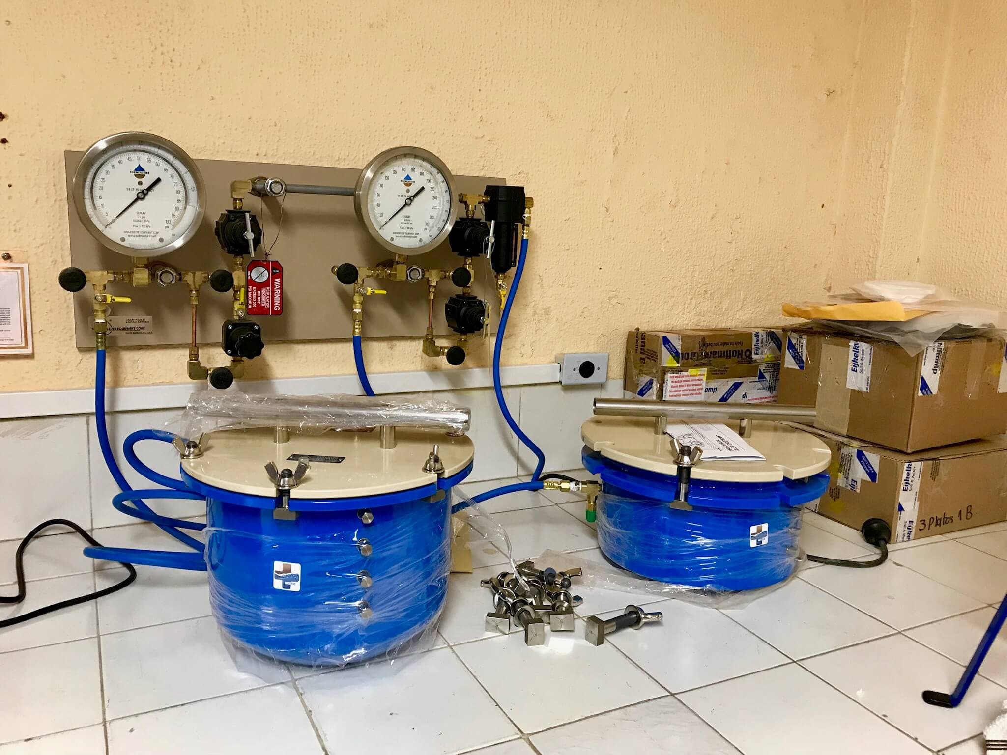 Dotación Laboratorio de Suelos – Universidad del Meta